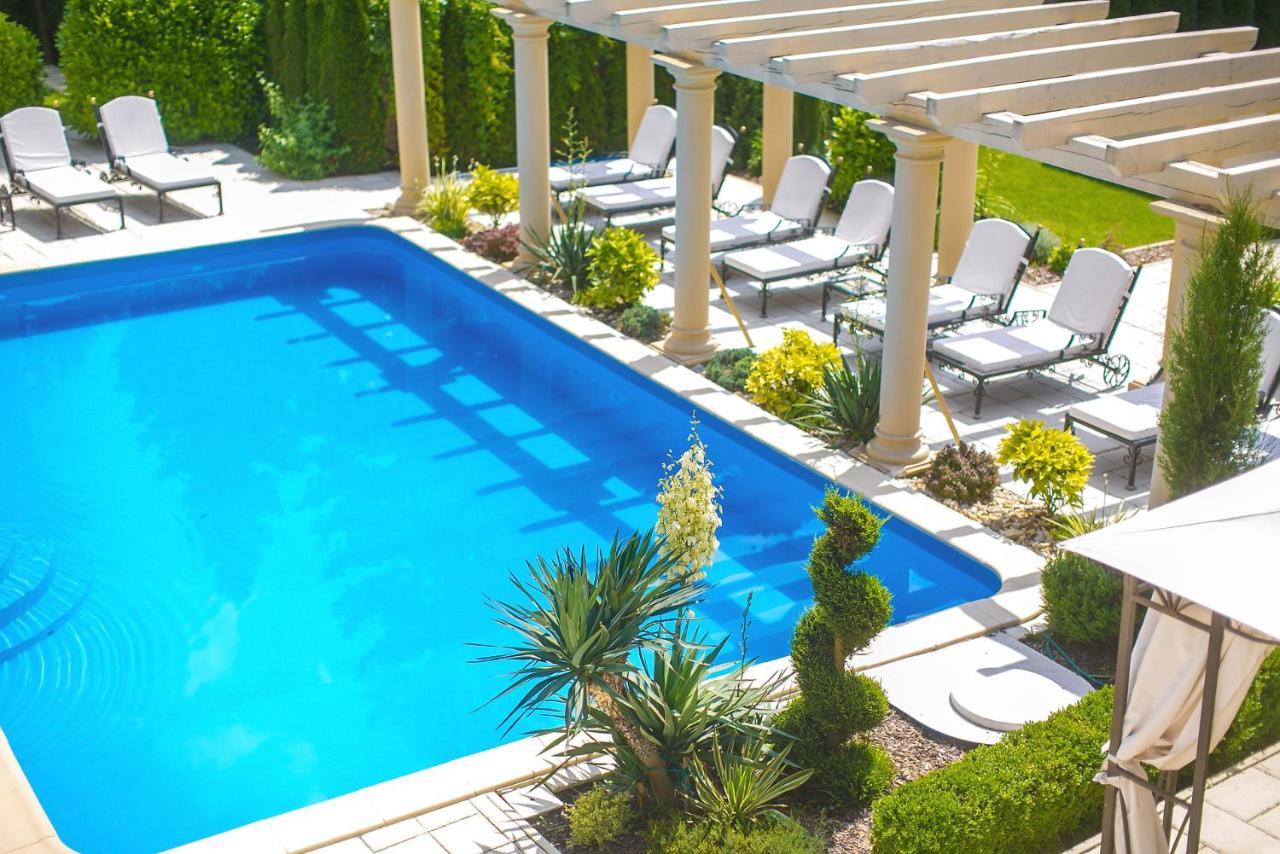 Luxury-Villas Sopron Exterior photo