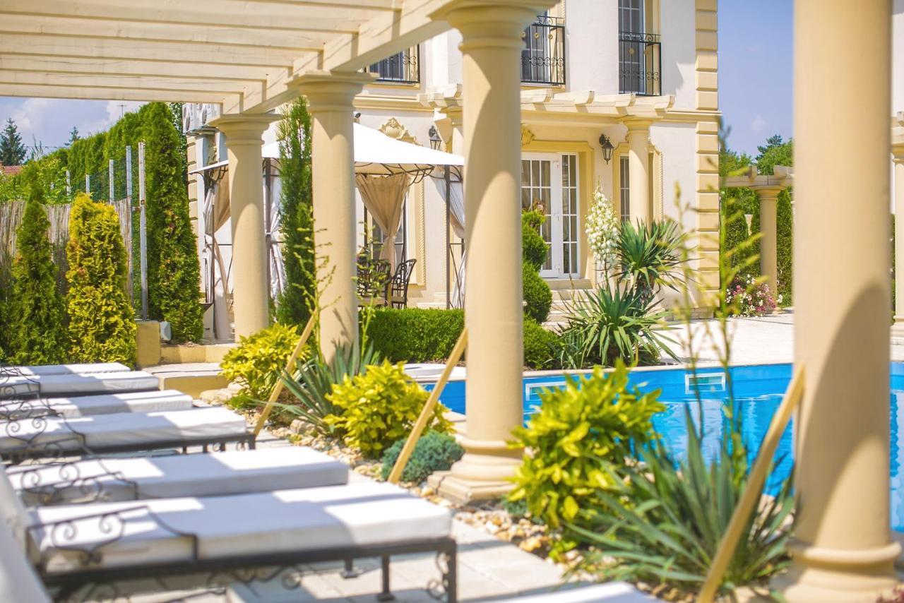 Luxury-Villas Sopron Exterior photo