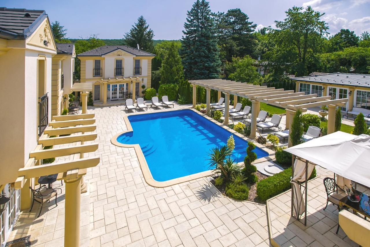 Luxury-Villas Sopron Exterior photo