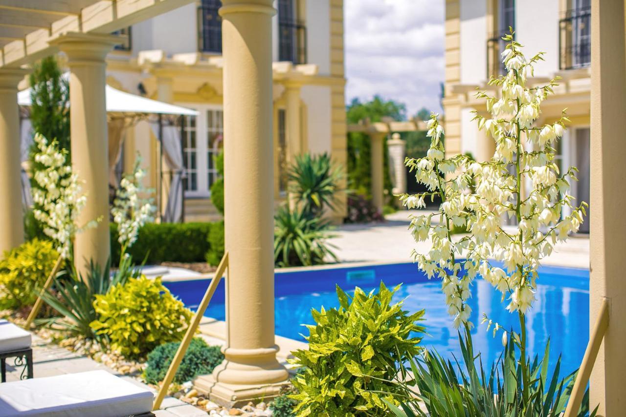 Luxury-Villas Sopron Exterior photo