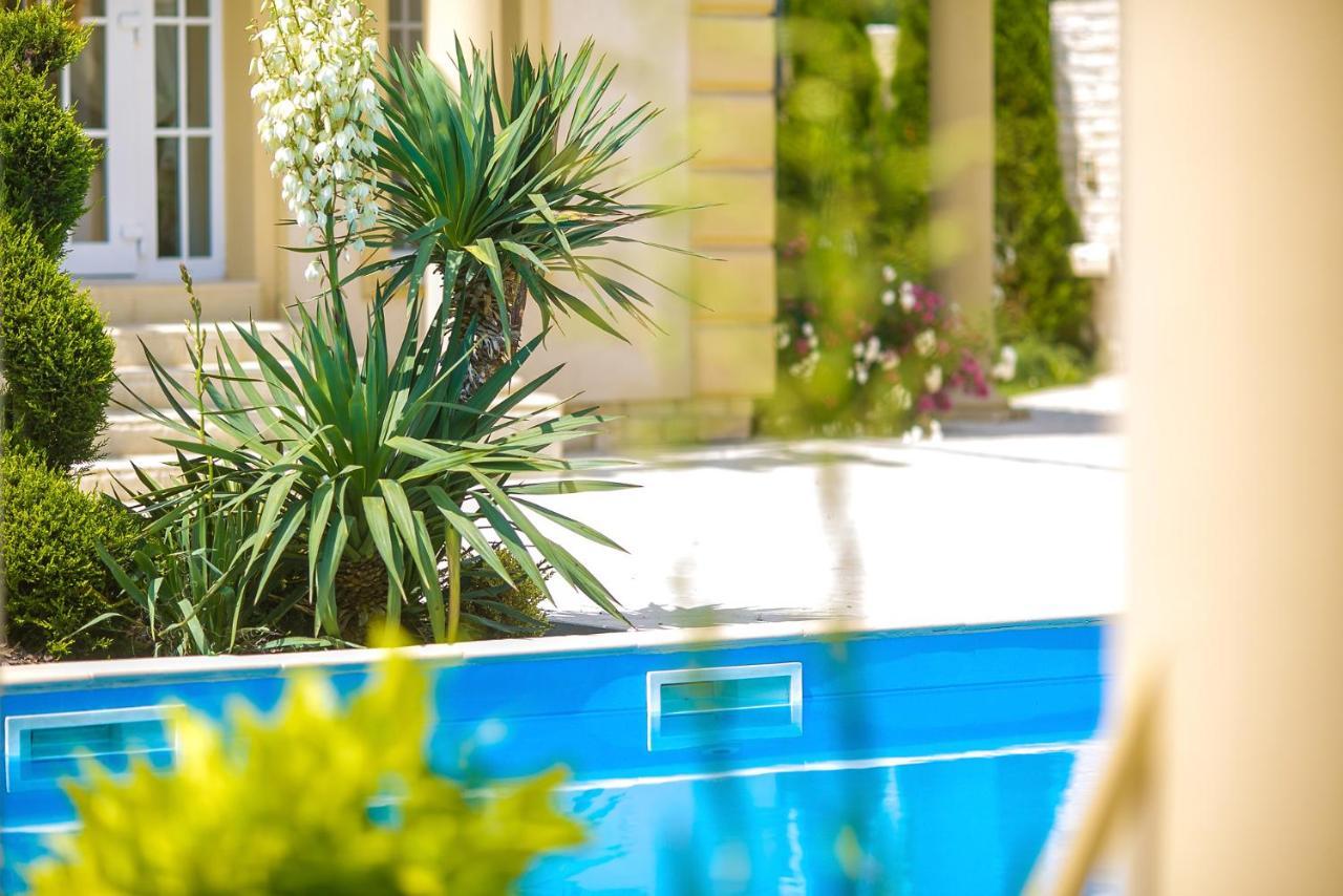 Luxury-Villas Sopron Exterior photo